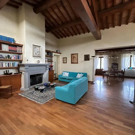 La Corte Di Ronzano Bed & Breakfast Scarperia