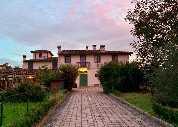 فندق مبيت وإفطار La Corte Di Ronzano 4*