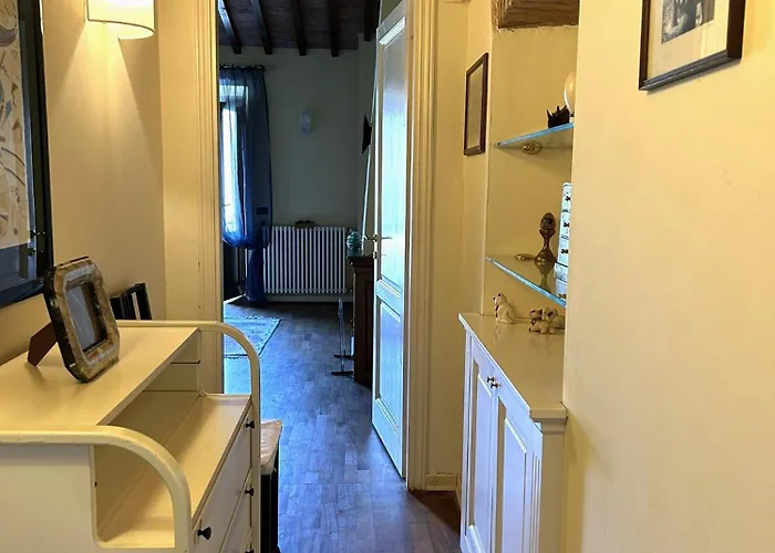 La Corte Di Ronzano 4* سكاربيرا