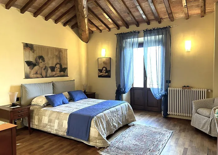 فندق مبيت وإفطار La Corte Di Ronzano 4*